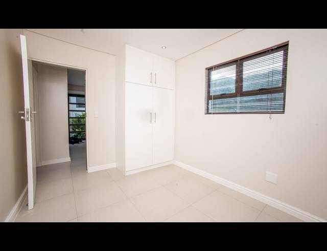 2 BEDROOM TOWNHOUSE FOR SALE IN WINTERSTRAND